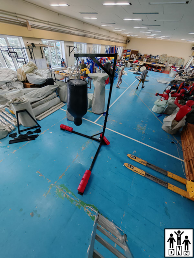 Стойка напольная для боксёрского мешка