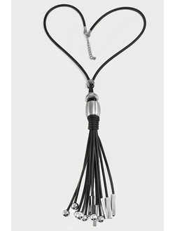 (АРТИКУЛ: 9338/02) КОЛЬЕ ЖЕНСКОЕ, КРУПНАЯ СЕРЕБРИСТАЯ ПОДВЕСКA, ЧЕРНЫЙ КАУЧУКОВЫЙ ШНУРОК