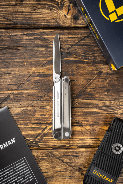 Leatherman Bond с чехлом на кнопке