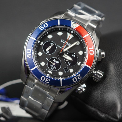 Наручные часы Seiko SSC795J1