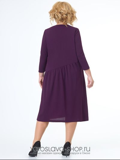 Платье темно-фиолетовое со сборкой и карманом на груди