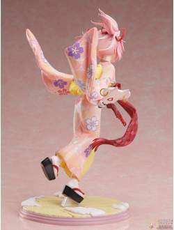 Фигурка 1/7 Мадока Канамэ (Madoka Kaname Haregi Ver.)