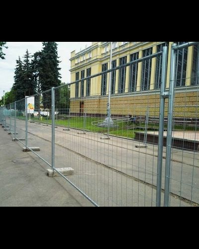 Разделительные ограждения