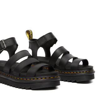 V blaire dr new arrivals martens
