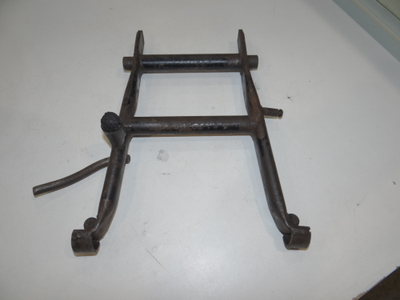 Центральная подножка Паннония Т 5