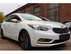 Защита радиатора KIA Cerato 2013-2016 black верх