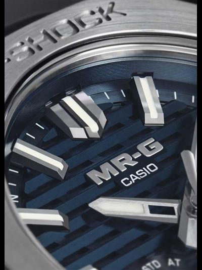 Часы Casio G-Shock MRG-B2100D-2A