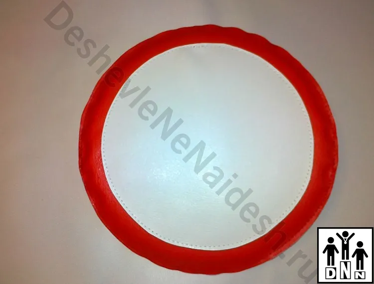 Дорожный знак Движение запрещено