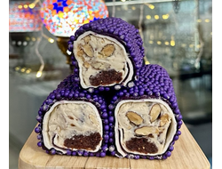 Лукум ежевичный с миндалем,100 гр.