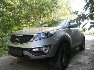Защита радиатора KIA Sportage 2010-2013 black верх