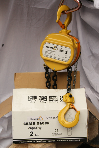 Таль ручная шестеренчатая Secura СBII