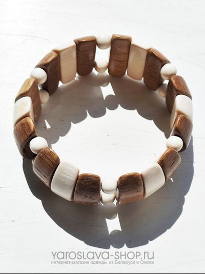 М-142. Браслет ноготки шарики из  дразных пород дерева.