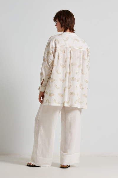 Блуза легкая с золотой вышивкой (модификация 1)