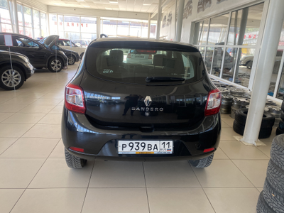 Renault Sandero 1.6 AT, 2016