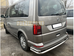 Защита заднего бампера угловая большая двойная d60/42 для Volkswagen T6 (2015-2020)