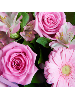 Розовый букет