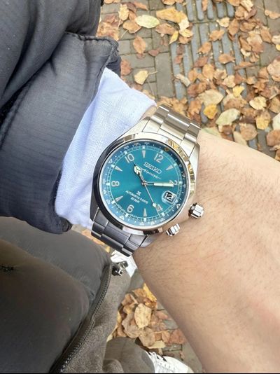 Наручные часы Seiko SPB503J1