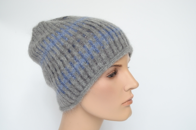 Итальянская шапка vizio со стразами фото