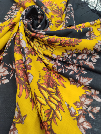 Павловопосадский платок Рябина 352-18