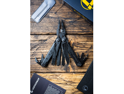 Leatherman Surge Black с чехлом на кнопке