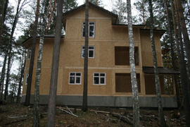 Трехэтажный дом из SIP-панелей [268м²]. (Ленинградская область)