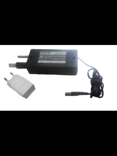 Автоматический инкубатор ИБ2НБ на 63 яйца с терморегуляторами 220 В и 12 В (с электроприводом ЭП-5) / вариант 4