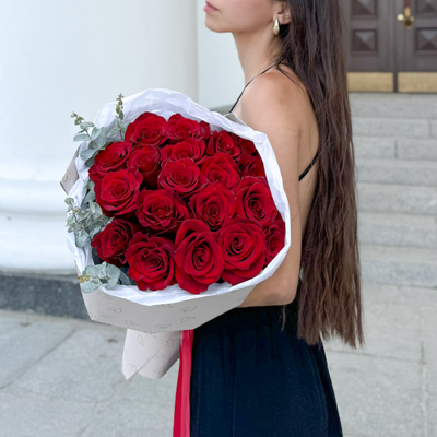 Это по любви