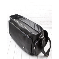 Кожаная мужская сумка Toara black (арт. 5058-61)