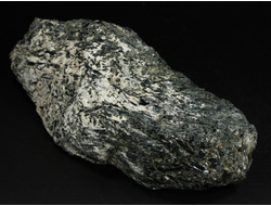 Актинолит в белом тальке, необработанный, дикий образец, Россия, Северный Кавказ, КЧР (154*61*50 мм, 743 г) №37778