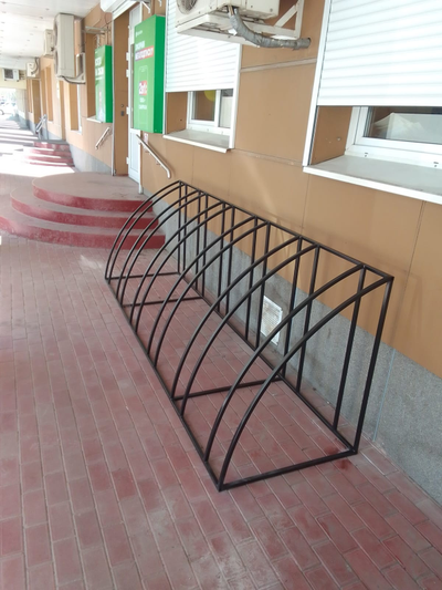 Велопарковка металлическая, закругленная (артикул-ВМ05)