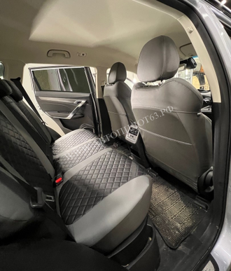 Чехлы на Geely Atlas Pro (c 2021)