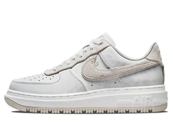 Кроссовки Nike Air Force 1 Luxe Triple White мужские DD9605-100
