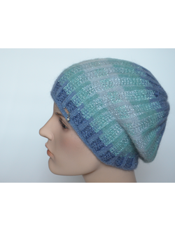 goluboy-zhenskiy-beret-iz-mokhera-i-alpaka-vizio-italiya-6916-b