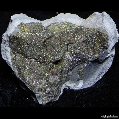 Пирит, "спектропирит", в полости конкреции. Россия. 70*50*50мм