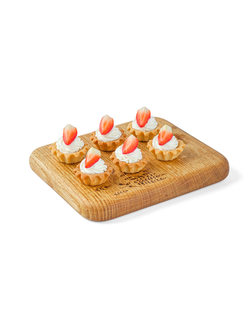 Корзинка клубника со сливками (25 г) (заказ от 10 шт.)