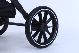 Детская коляска Luxmom 740 Черный