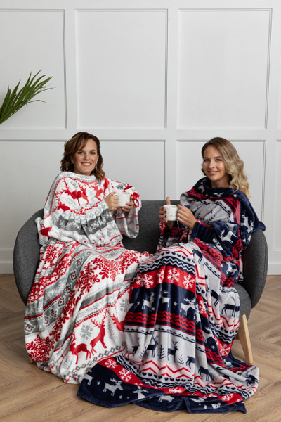 Плед с рукавами "Новогоднее утро" из микрофибры (велсофта)