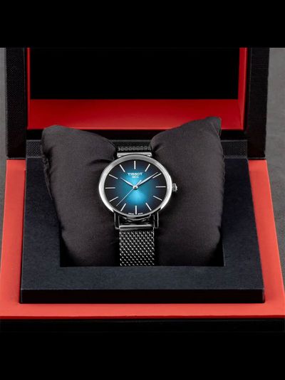 Швейцарские часы Tissot T143.210.11.091.00