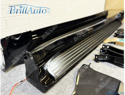 Подножки с подсветкой Toyota Land Cruiser 300 черные