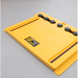 Кондуктор для засверловки отверстий для ручек и полкодержателей