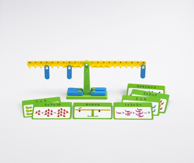 Весы математические с заданиями. Набор игровой.