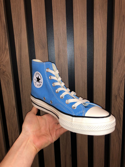 Как выглядят Конверс Chuck Taylor 70 low top синие высокие 162055c
