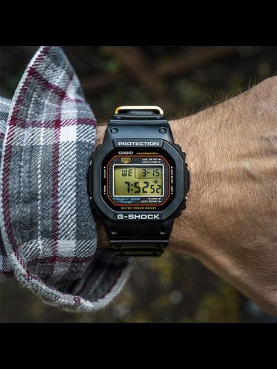Часы Casio G-Shock DW-5040PG-1
