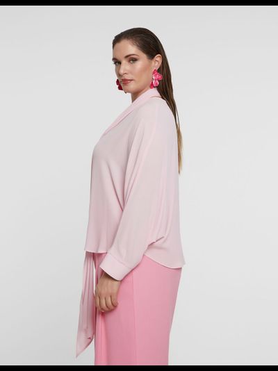 Блуза розовая с бантом