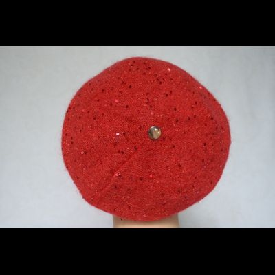 Красный женский берет вязаный Vizio Италия 6943