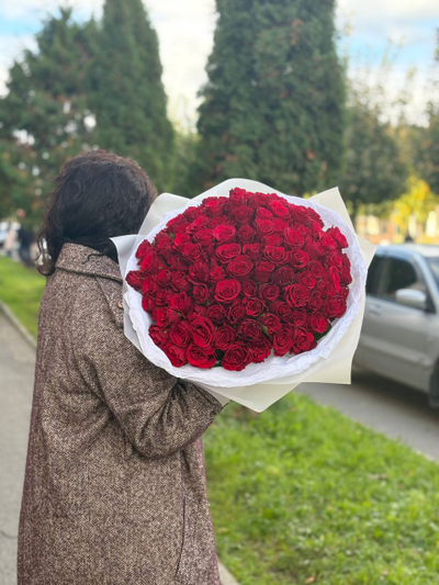 Букет из 101 кенийской розы Red