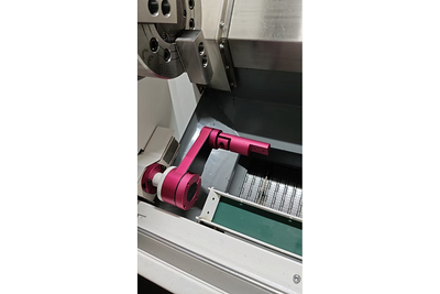 Токарный станок с ЧПУ JET KDCK-25F CNC (Fanuc 0i, гидрав. патрон, 3000 об/мин, деталеуловитель)