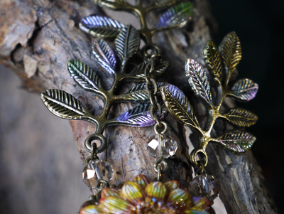 "Колдовской Семицвет", брошь-орден в стиле бохо с подвесками