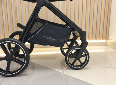 Детская коляска 3 в 1 Luxmom 812 Черный