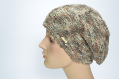 Итальянский коричневый берет из разноцветной пряжи